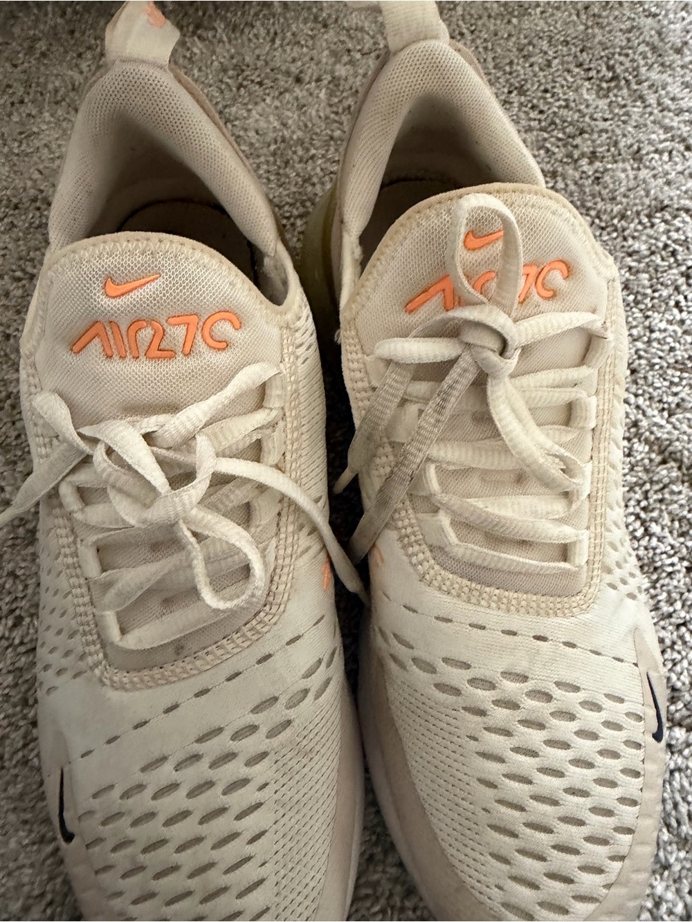 Air Max 270 - Picture 6 of 9